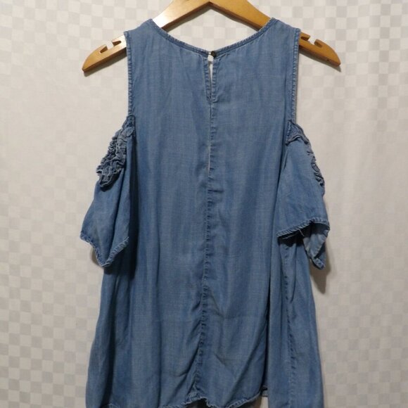 LAUREN CONRAD Denim Cold Shoulder Blouse | M - Picture 3 of 5